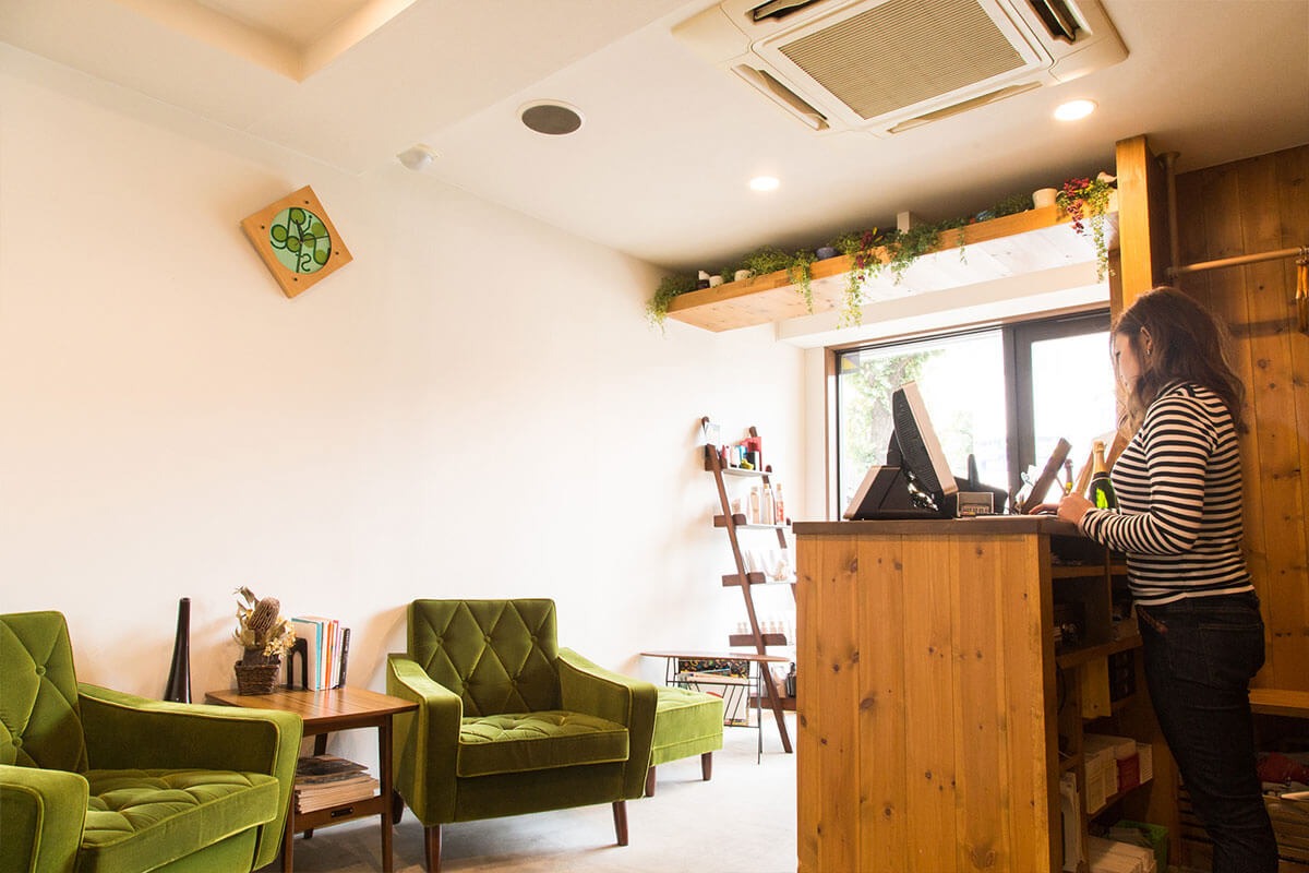 美容室雰囲気　十条店